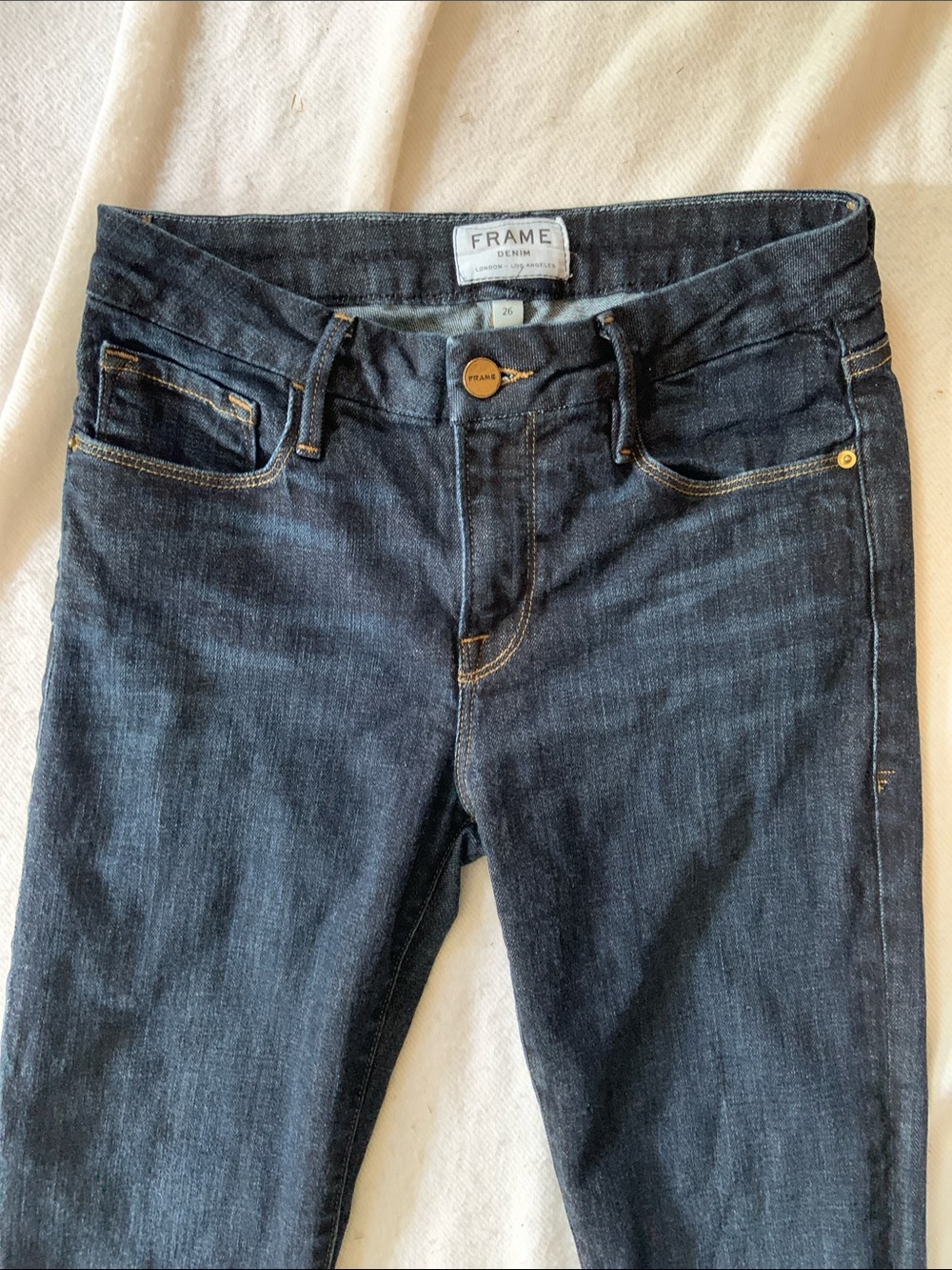 Frame mini boot cut jeans 26 dark denim